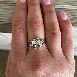Sterling silver elephant ring
